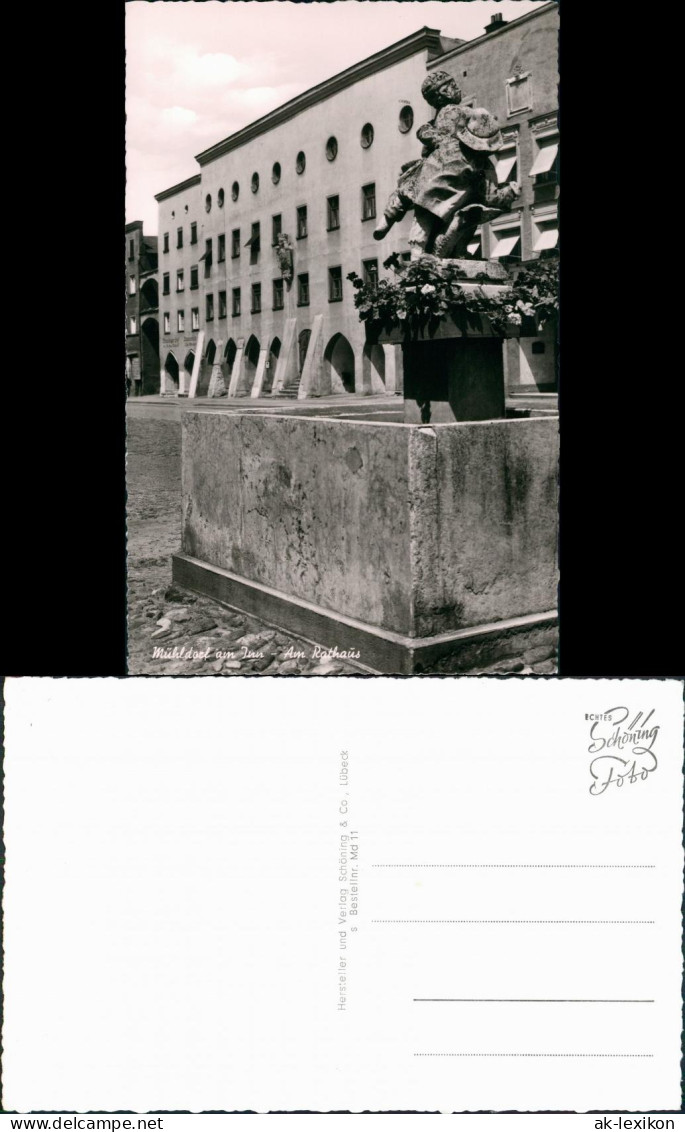 Ansichtskarte Mühldorf Am Inn Rathaus Partie Mit Brunnen Anlage 1960 - Muehldorf