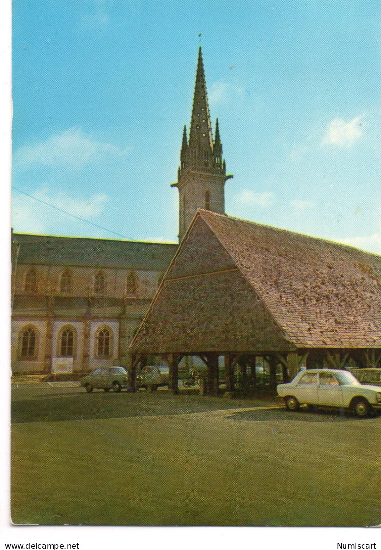 Plouescat Halles Eglise Voitures - Plouescat