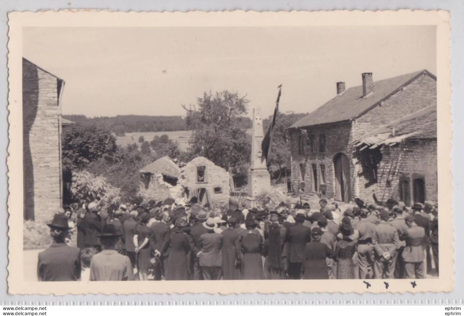 Ville-du-Bois Vielsalm Carte-photo Juillet 1945 Cérémonie Monument Aux Morts Correspondance De Guerre Bataille Ardennes - Vielsalm