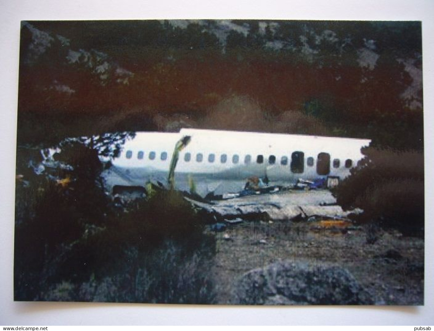 Avion / Airplane / TACA / Airbus 320 / Plane Skids Off Runway / May 30, 2008 / At Tegucigalpa - Accidentes