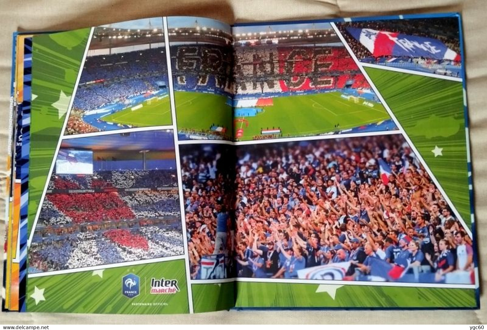 ALBUM FOOT PANINI "AU PLUS PRES DES BLEUS " QATAR 2022 - COMPLET (96 STICKERS)