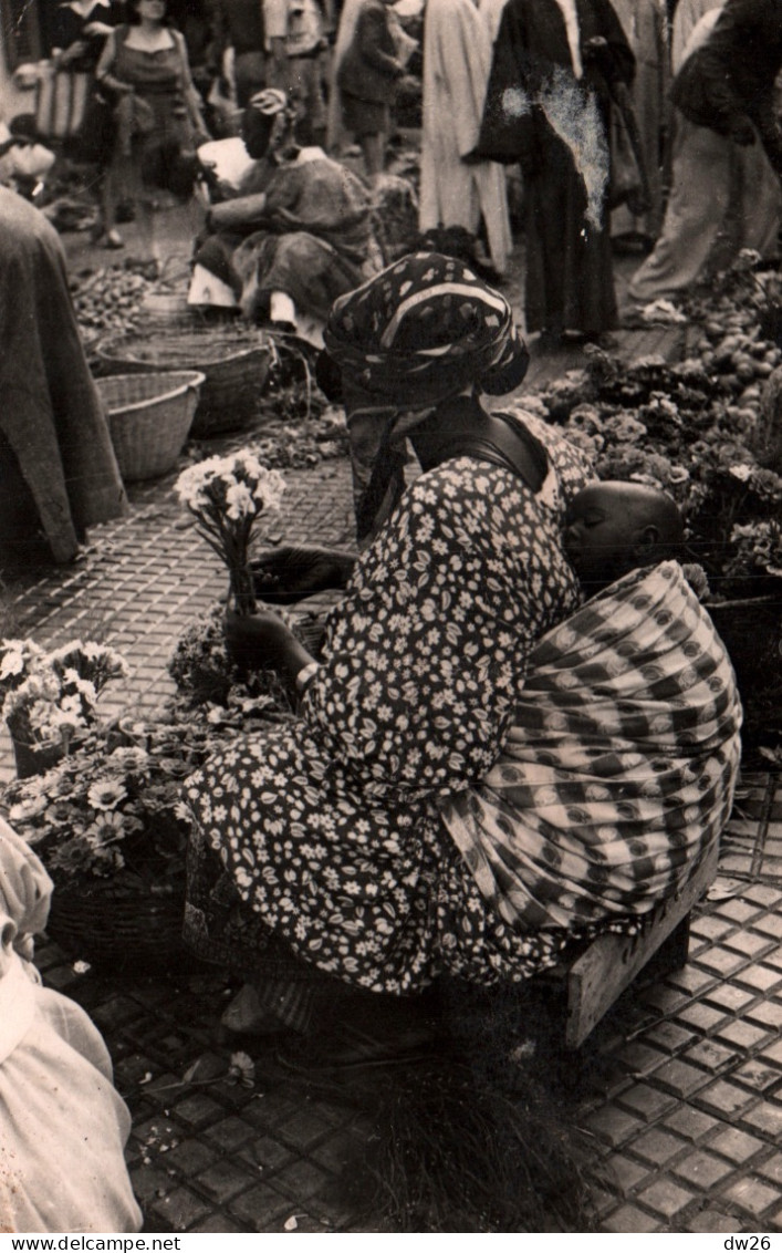 Ethnologie Afrique: Dakar (Sénégal) Marchande De Fleurs Au Marché Kermel - Collection G. Labitte - Carte N° 13 - África