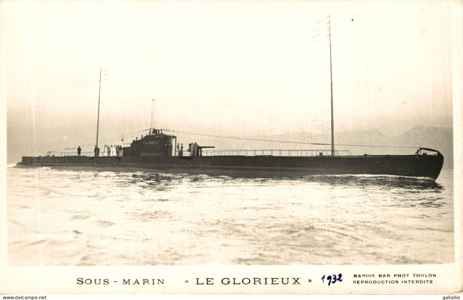 SOUS MARIN LE GLORIEUX - Submarines