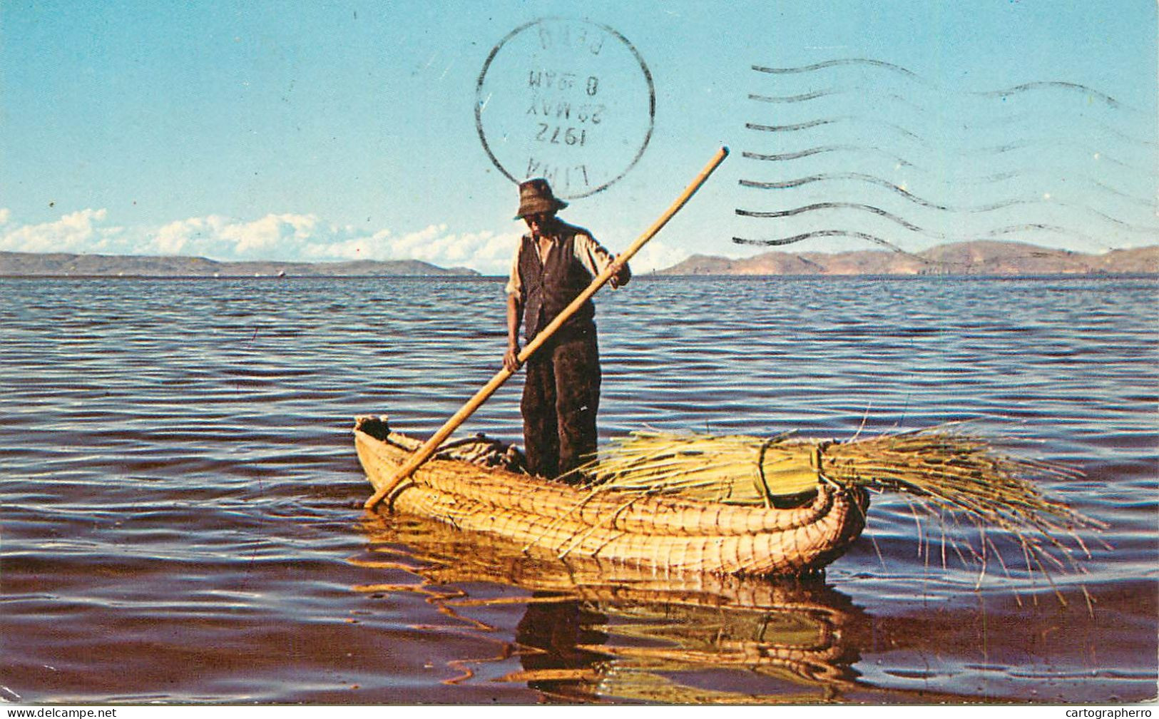 Peru Puno Lake Tititaca Totora Boat Ethnic Man - Perú