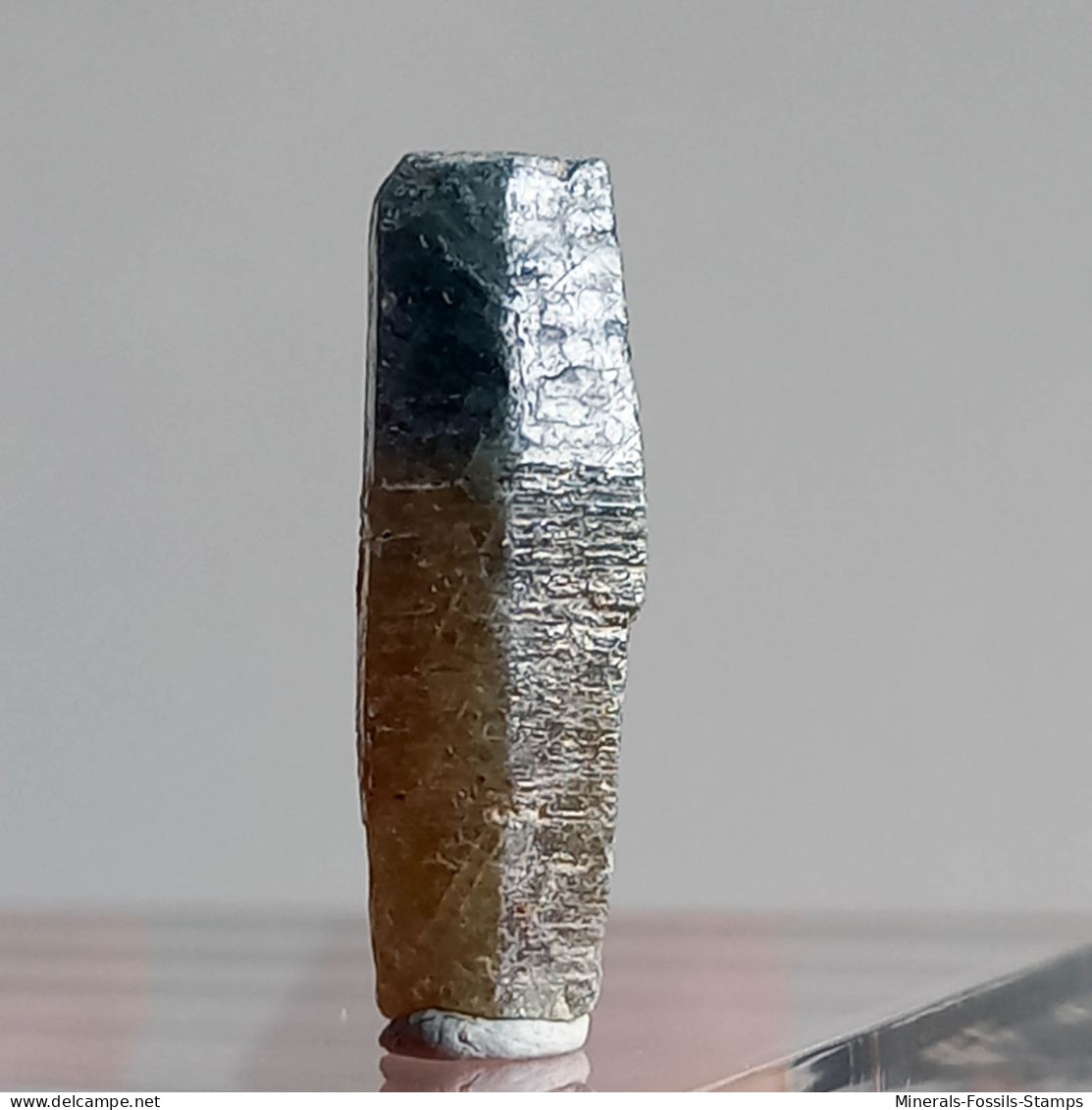 #O57 - Natürlicher SAPHIR Kristall (Ratnapura, Sri Lanka, Ceylon) - Mineralien