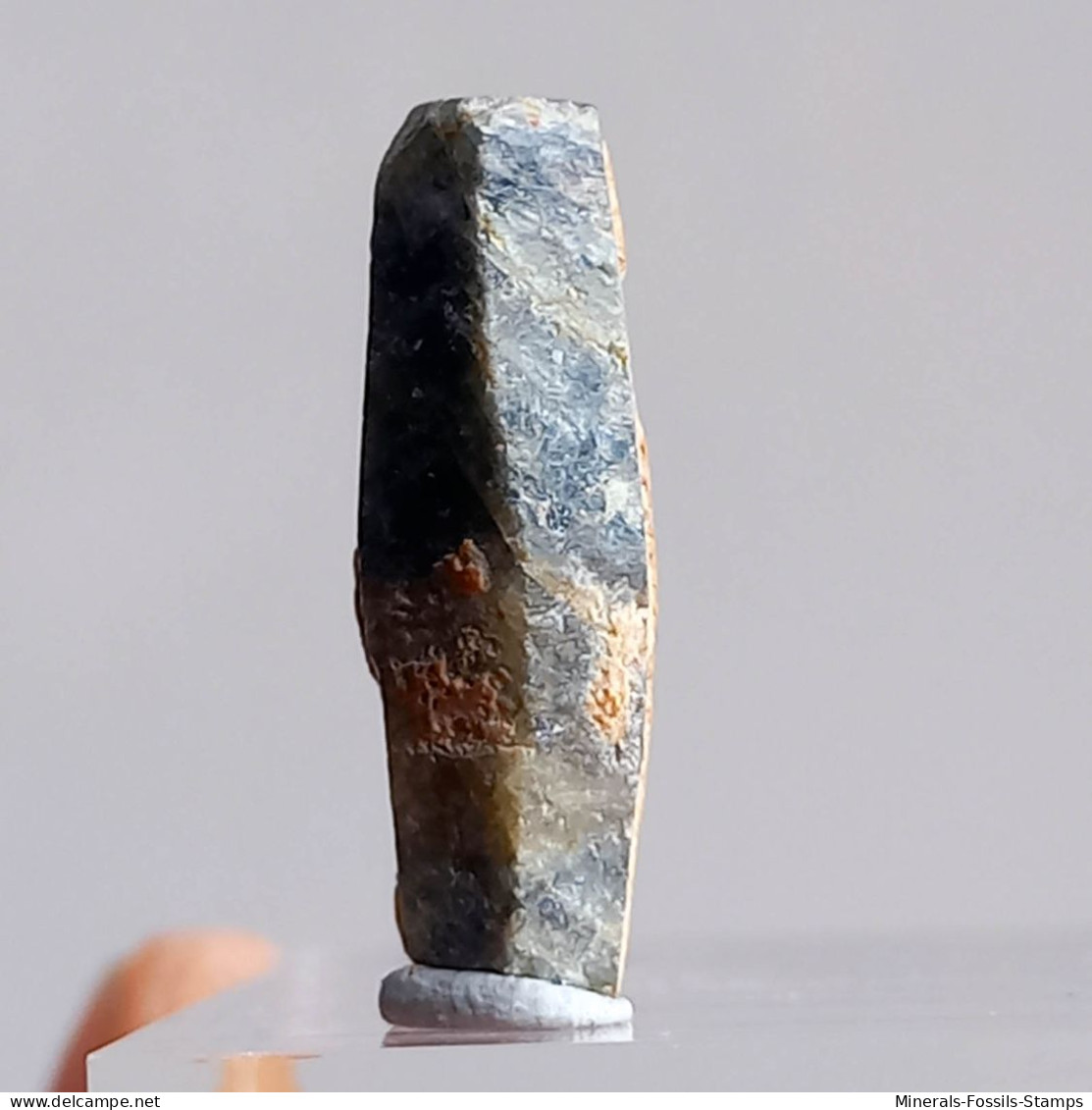 #O58 - Cristal SAPHIR Naturel (Ratnapura, Sri Lanka, Ceylon) - Minerali