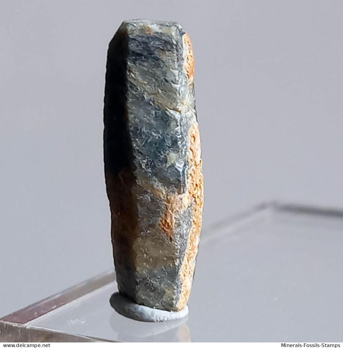 #O58 - Cristal SAPHIR Naturel (Ratnapura, Sri Lanka, Ceylon) - Minéraux