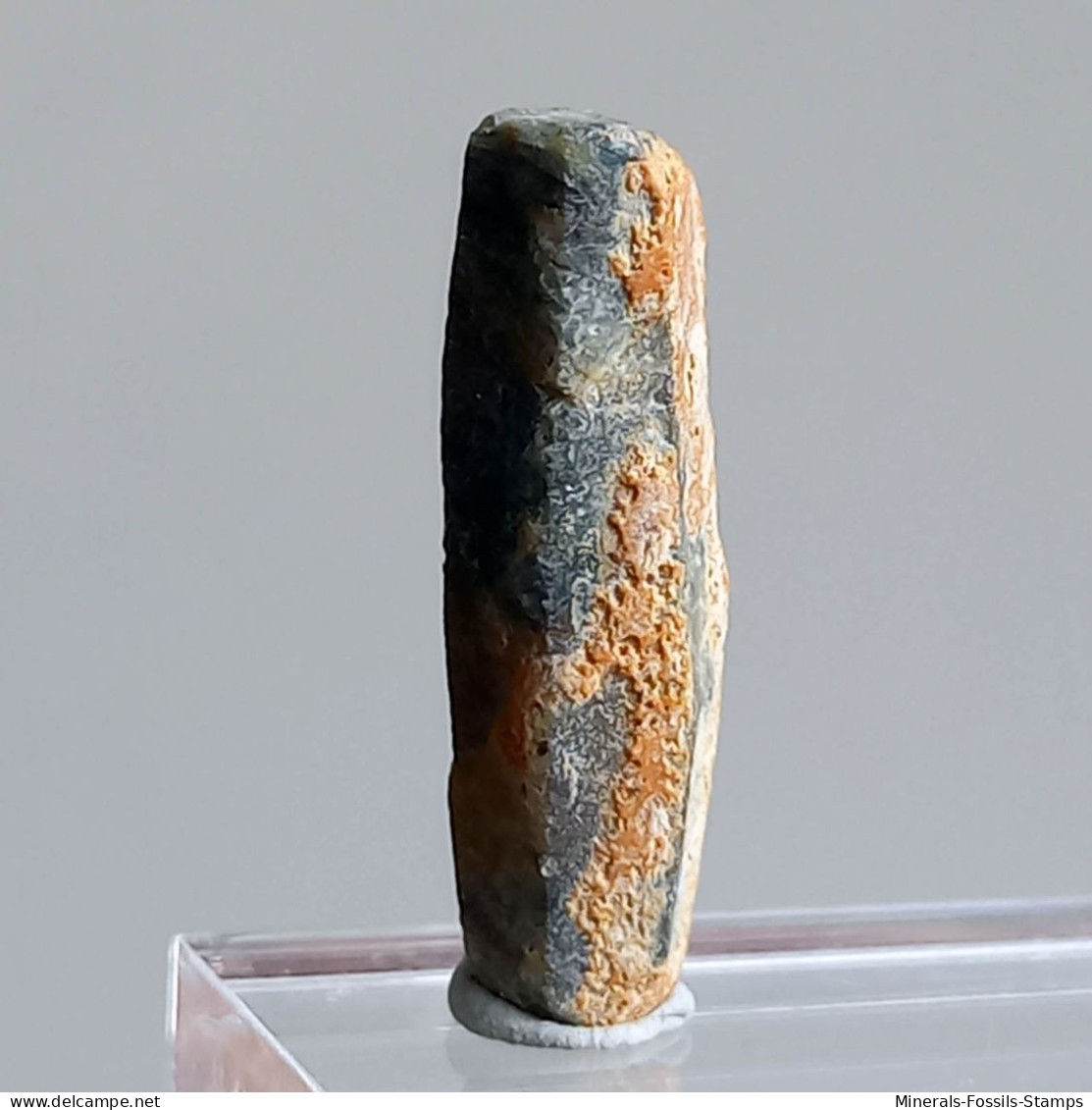 #O58 - Cristal SAPHIR Naturel (Ratnapura, Sri Lanka, Ceylon) - Mineralen