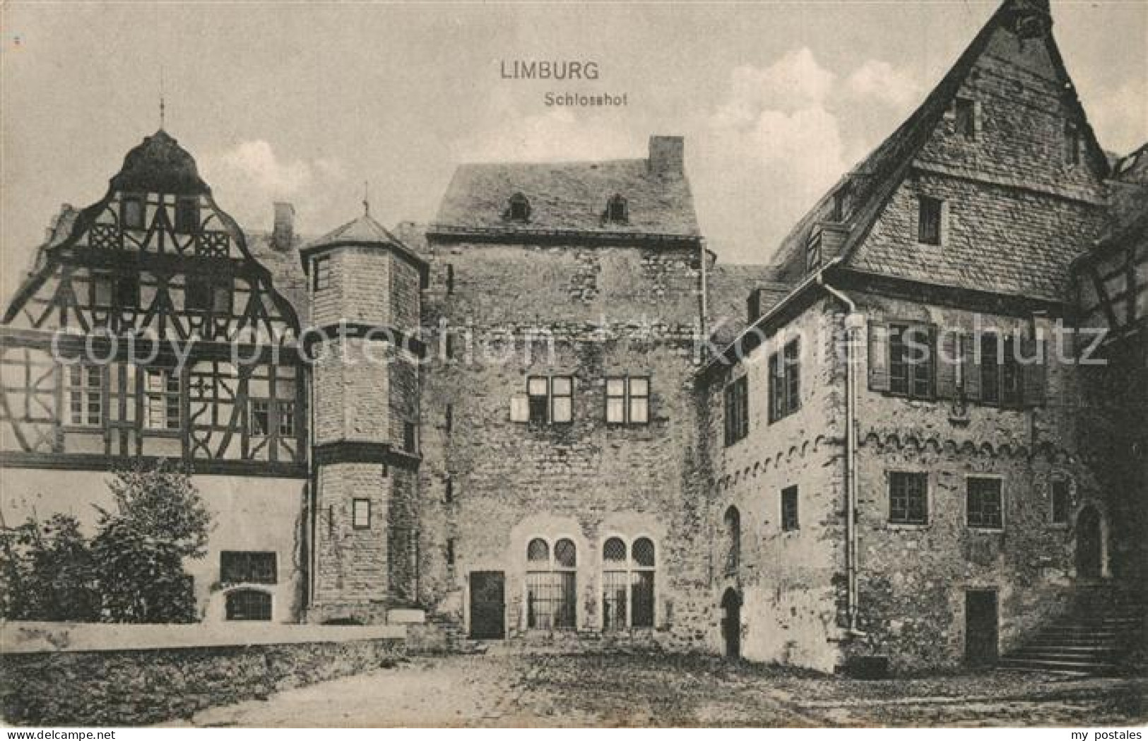 73555468 Limburg Lahn Schlosshof  Limburg Lahn - Limburg