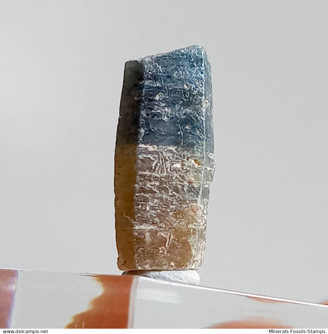 #O59 - Cristal SAPHIR Naturel (Ratnapura, Sri Lanka, Ceylon) - Minerals