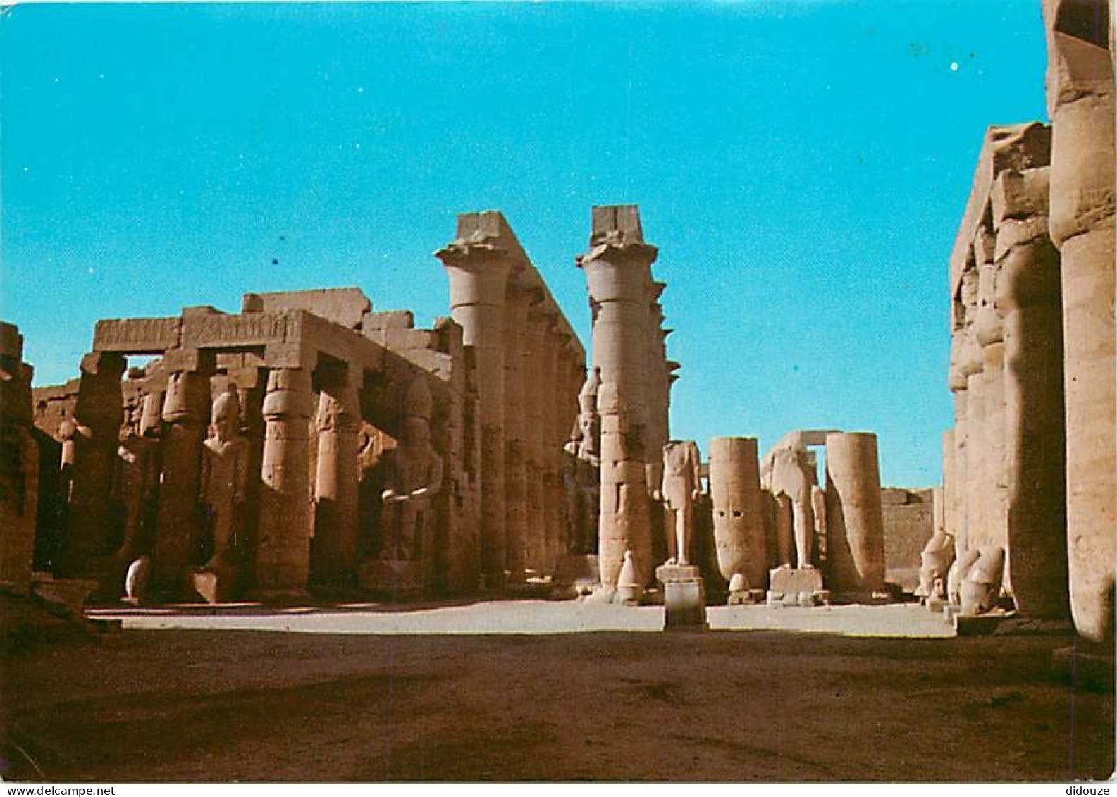 Egypte - Louxor - Luxor - Temple Of Karnak - Voir Timbre - CPM - Voir Scans Recto-Verso - Luxor