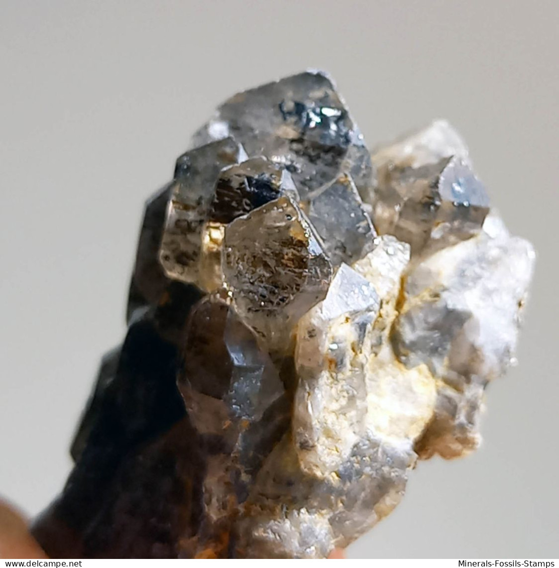 #T28 - Ungewöhnliche RAUCHQUARZ kristalle (Victoria, Australien)