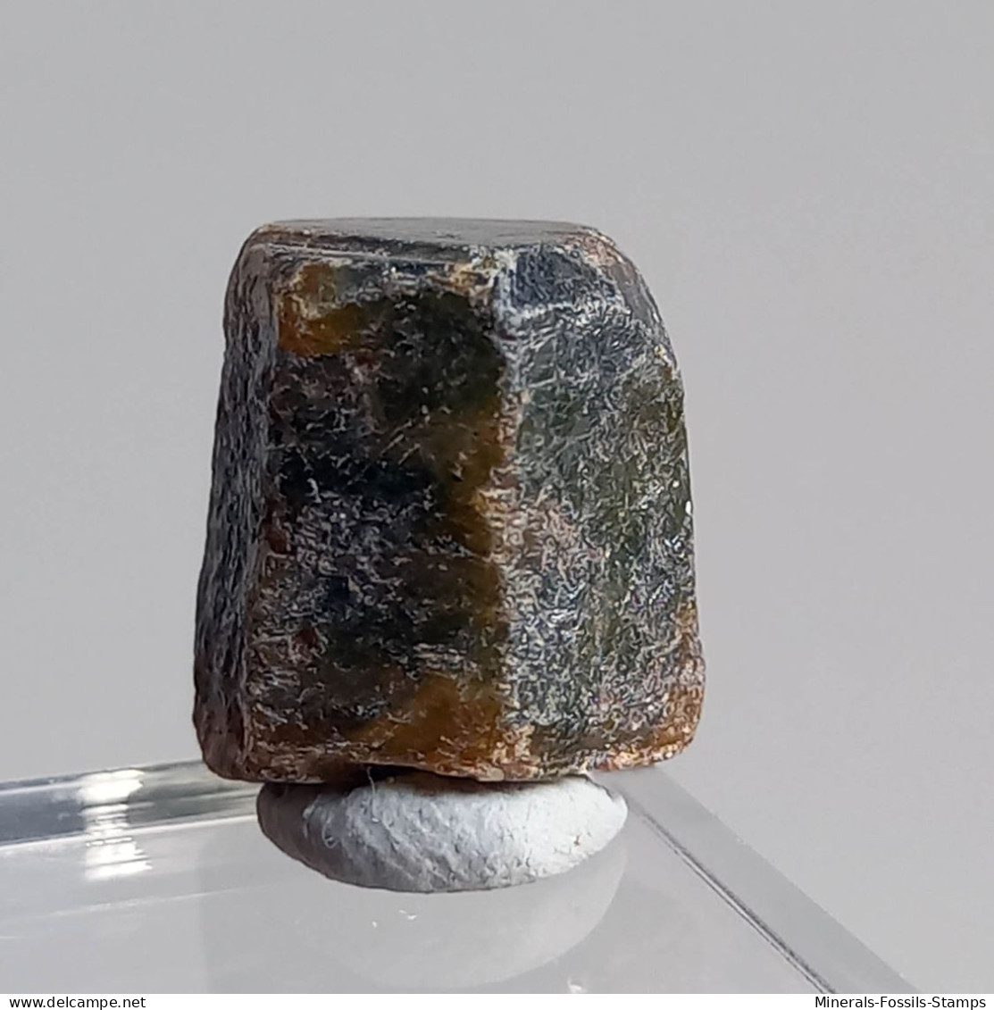 #T43 - Cristal De Béryl Var. RUBIS Naturel (Inde) - Mineralen
