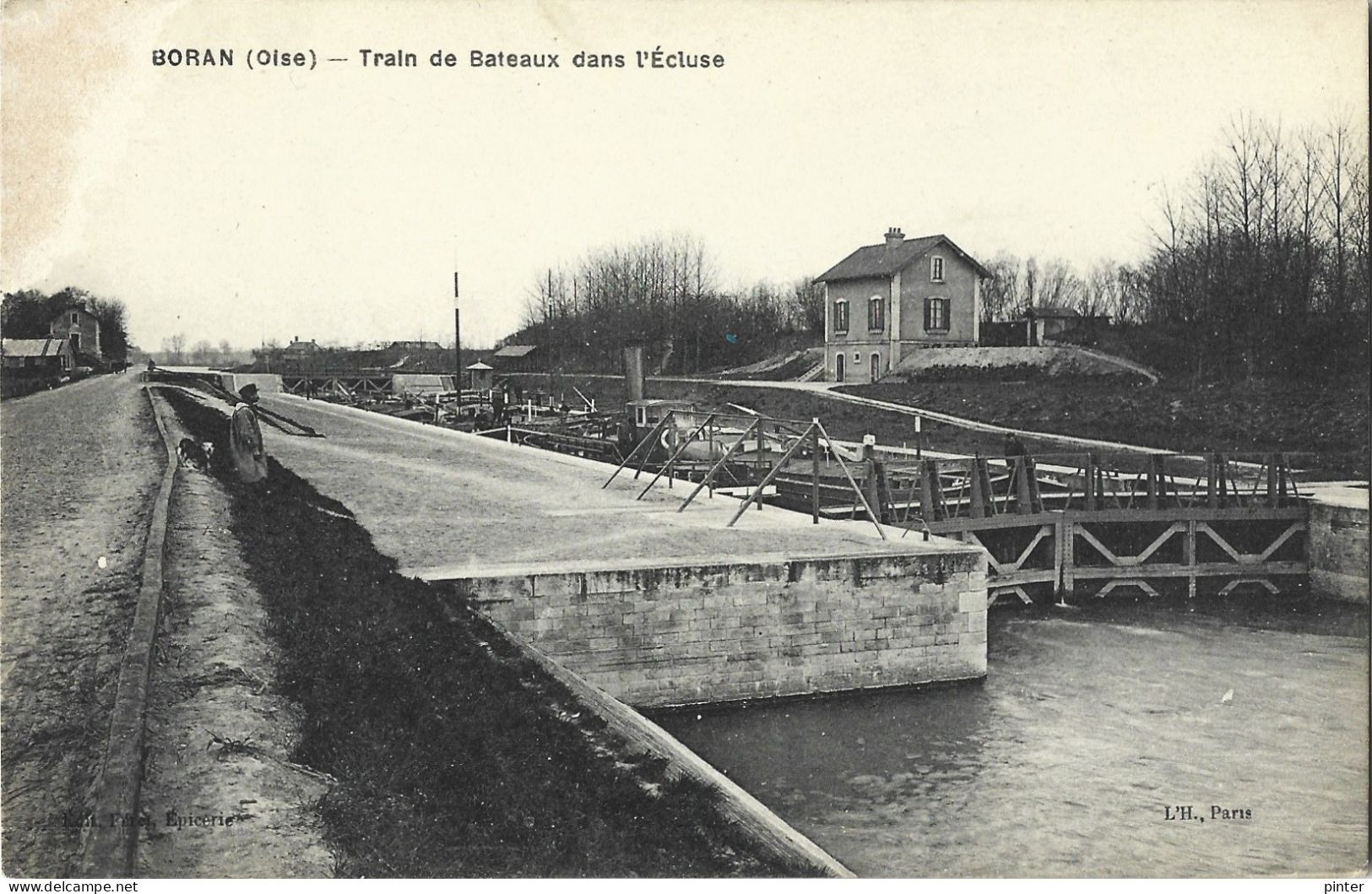 BORAN - Train De Bateaux Dans L'Ecluse - PENICHE - Boran-sur-Oise