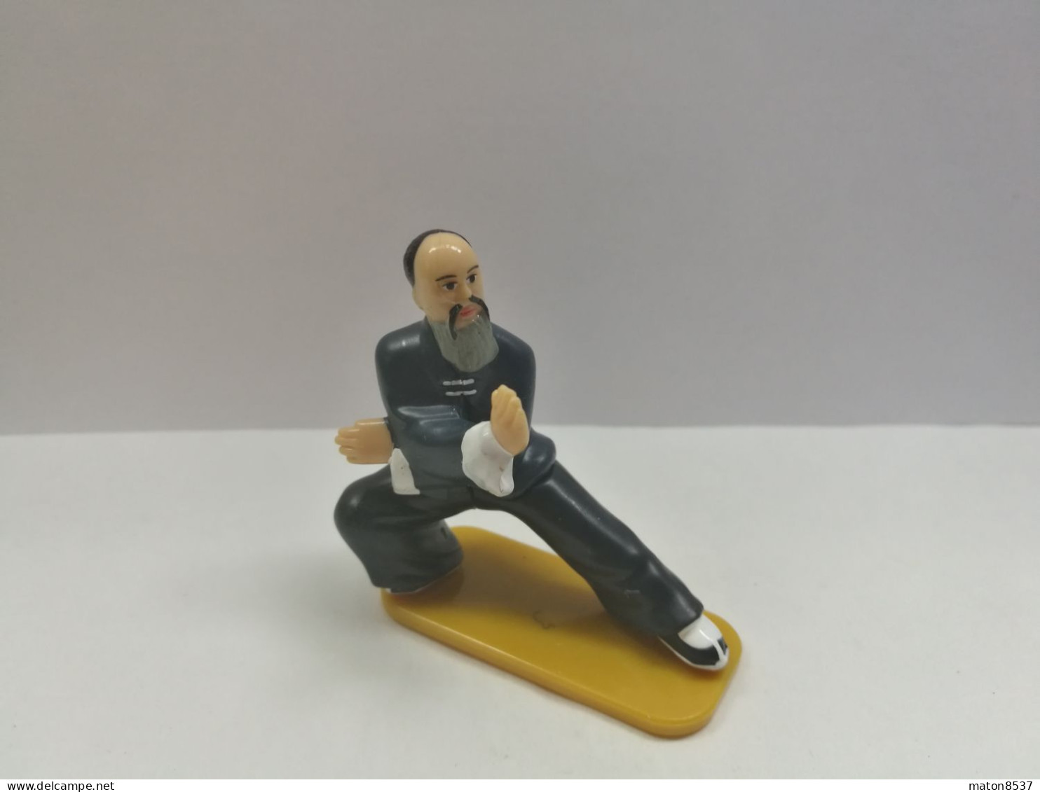 Kinder :  706157   Faszination Fremde Länder 2003 - Kung Fu Mann - Aufstellfiguren