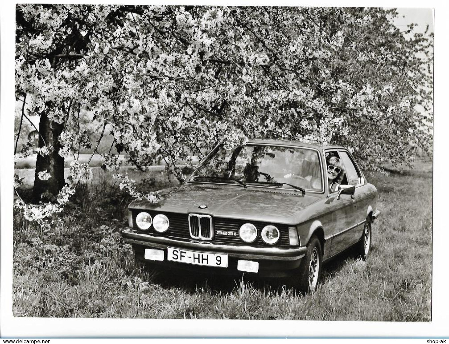 MM0372/ Orig. Werksfoto Foto BMW 323i    - Cars