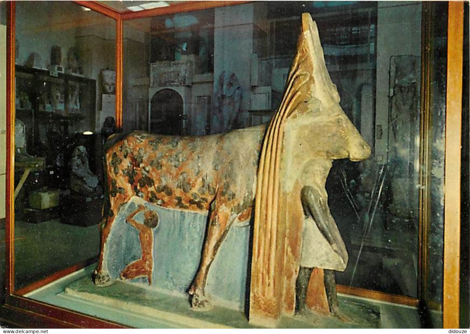 Egypte - Le Caire - Cairo - Musée Archéologique - Antiquité Egyptienne - King Amenhotep II Beneath The Hathor Cow - 1450 - Musea