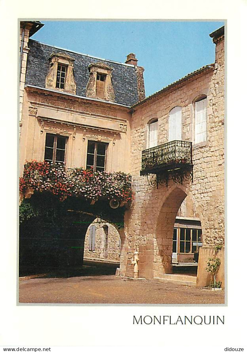 47 - Monflanquin - Les Arcades, Place De La Mairie - CPM - Voir Scans Recto-Verso - Monflanquin