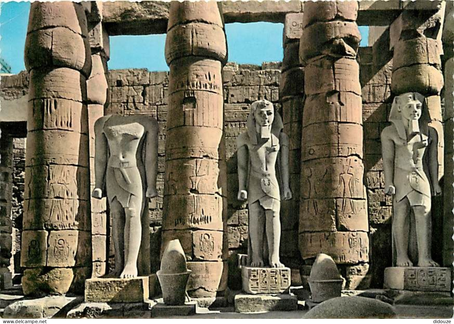 Egypte - Louxor - Luxor - Forecourt Of Amon Temple With Ramses II Statues - Carte Neuve - CPM - Voir Scans Recto-Verso - Louxor