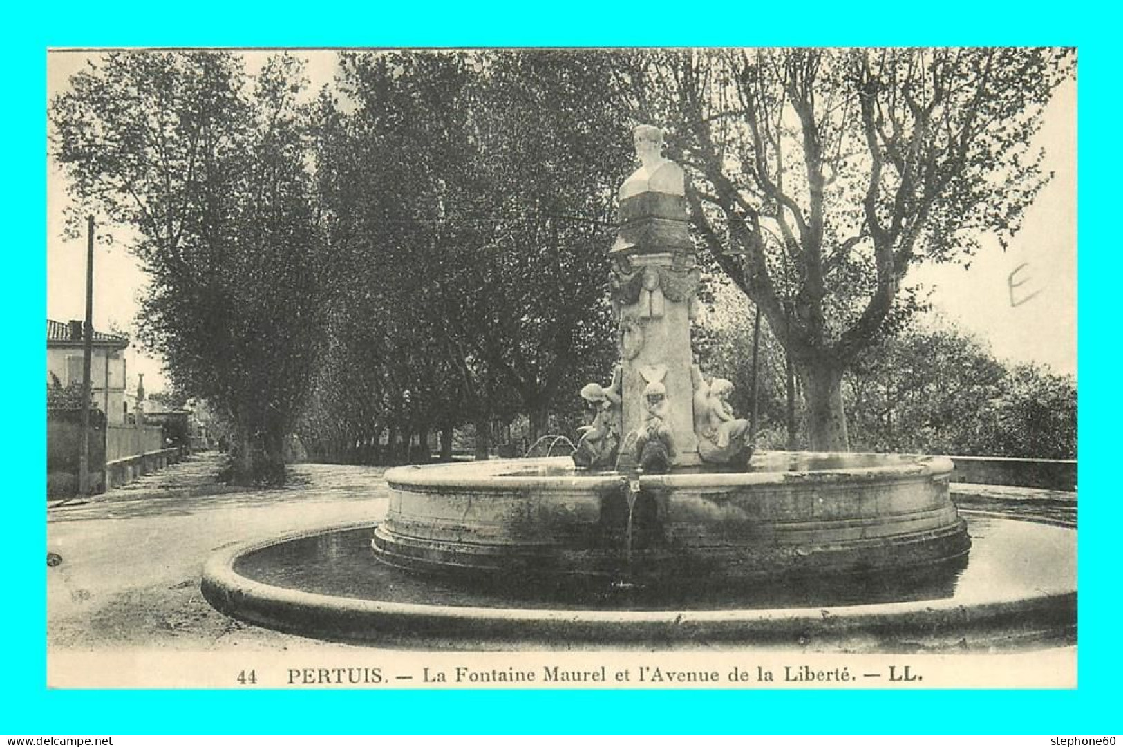 A923 / 071 84 - PERTUIS Fontaine Maurel Et Avenue De La Liberté - Pertuis