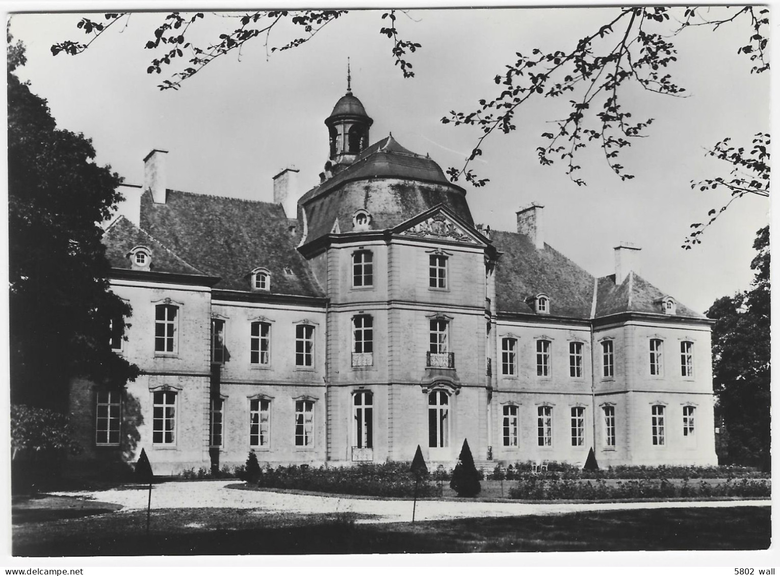 SAINT-GEORGES S/M : Le Château De Warfusée - Façade Du Corps De Logis Vue Du Parc - Saint-Georges-sur-Meuse