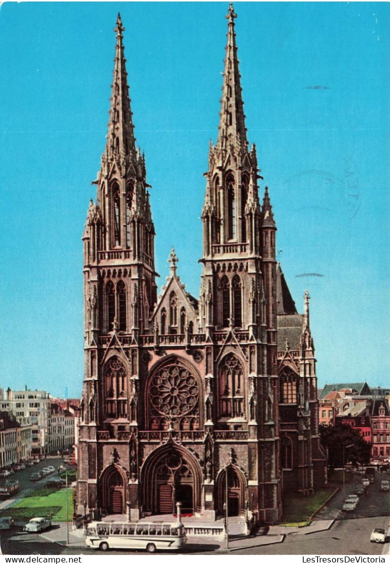 BELGIQUE - Oostende - Vue Générale  De L'église St Pierre Et Paul - Colorisé  - Carte Postale - Oostende