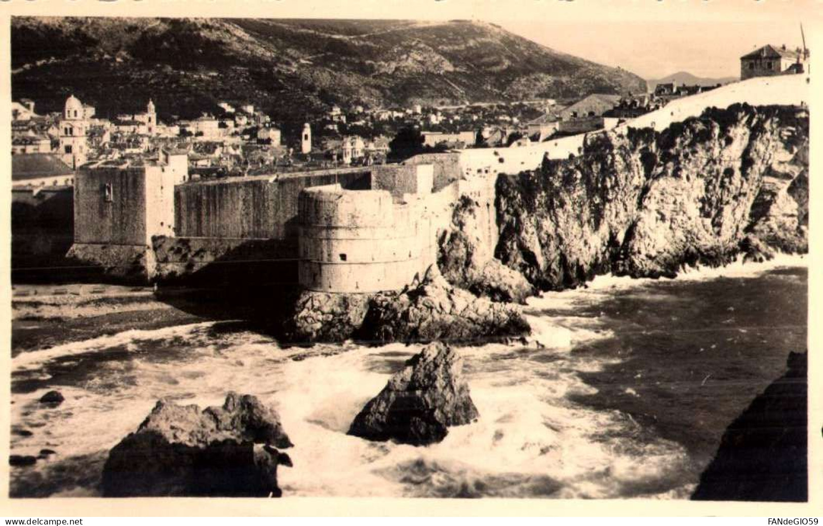 CROATIE.DUBROVNIK.RAGUSA ///     CARTE POSTALE  NON ECRITE  /  ///  45  ////  VOIR CONDITION - Kroatië