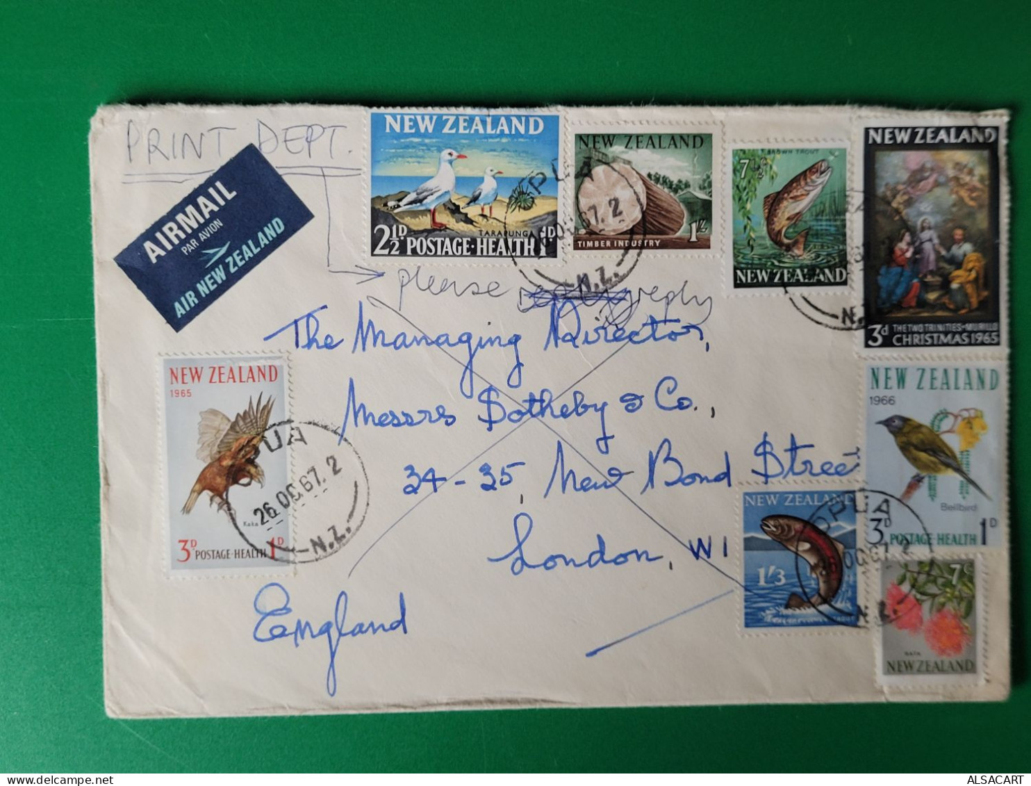 Lettre De Nouvelle Zelande Pour L'angleterre 1967  , 8 Timbres - Luftpost