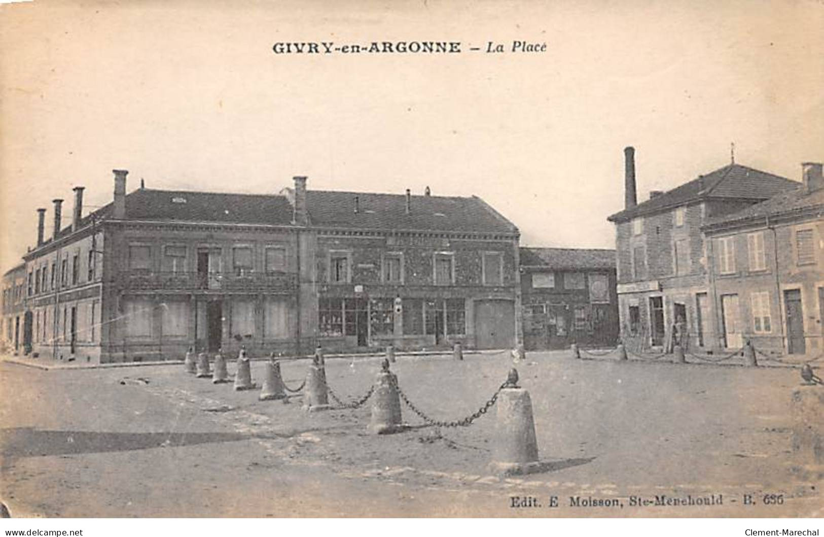 GIVRY EN ARGONNE - La Place - Très Bon état - Givry En Argonne