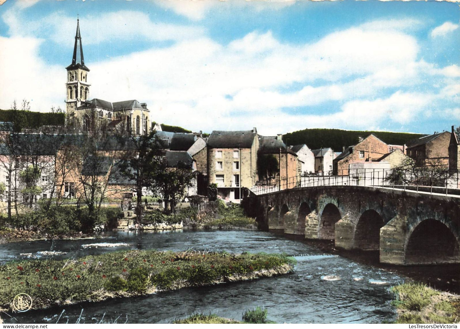 BELGIQUE - Treignes Sur Viroin - Vue Sur La Ville  - Colorisé - Carte Postale - Viroinval