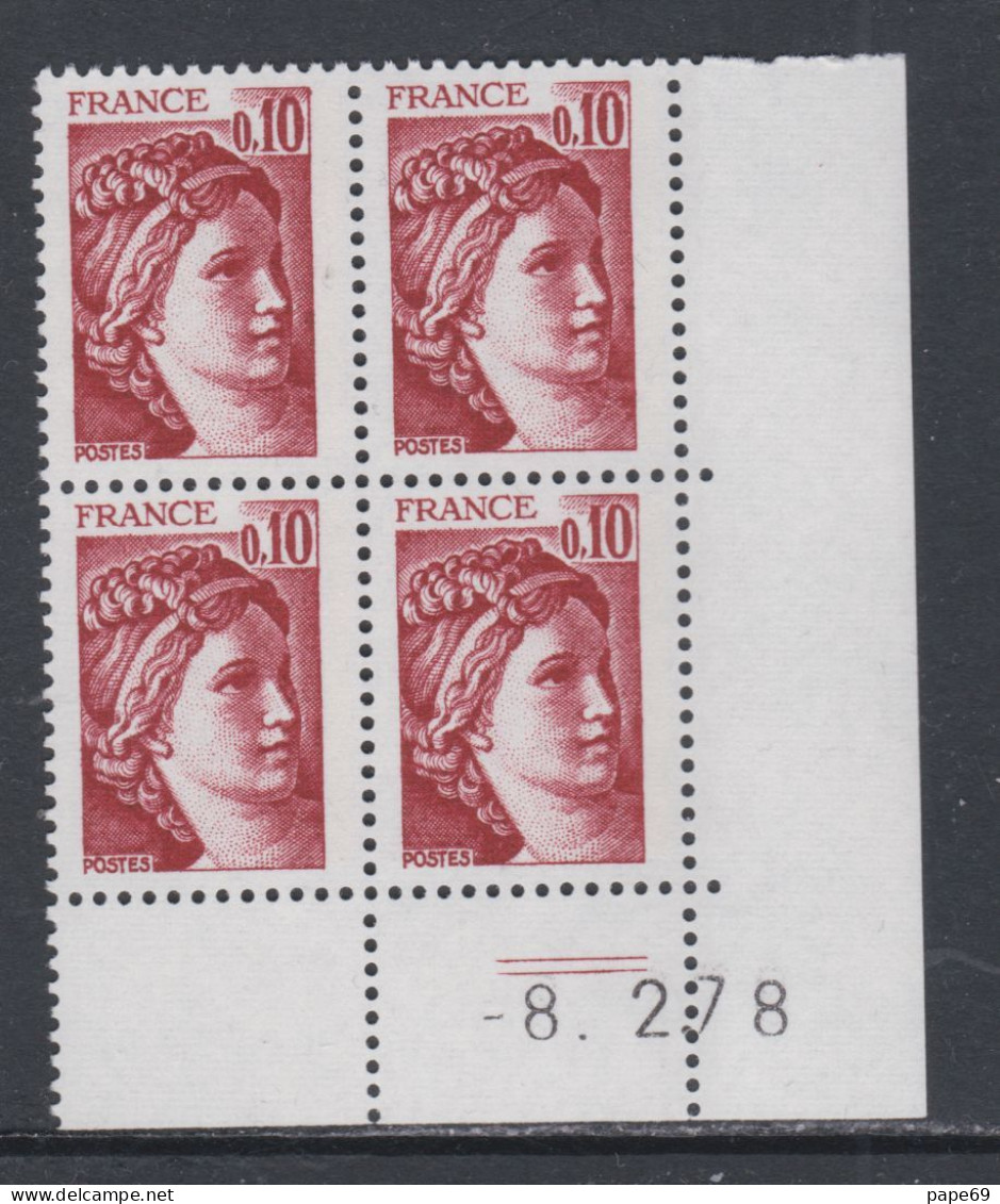 France N° 1965 Type Sabine : 10 C. Rouge-brun  En Bloc De 4 Coin Daté  Du  8 . 2 . 78 ; 2 Traits, Sans Charnière, TB - 1970-1979