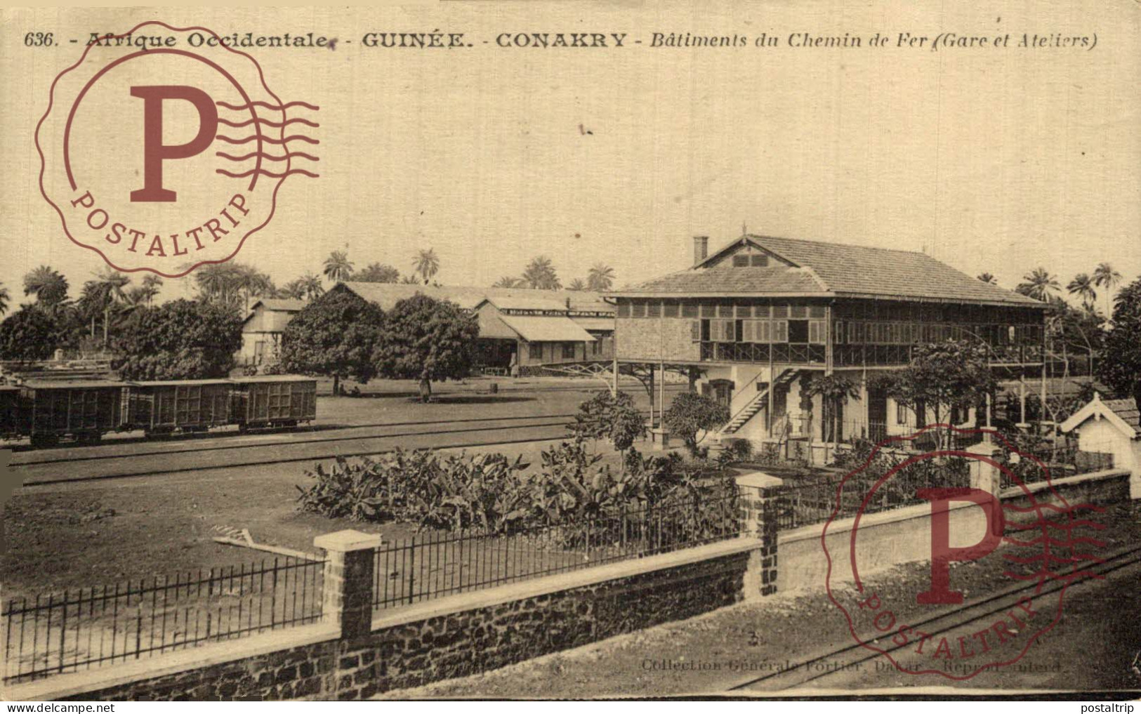 GUINEA. GUINEE FRANÇAISE. CONAKRY Batiments Du Chemin De Fer, Gare Et Ateliers - Guinée Française