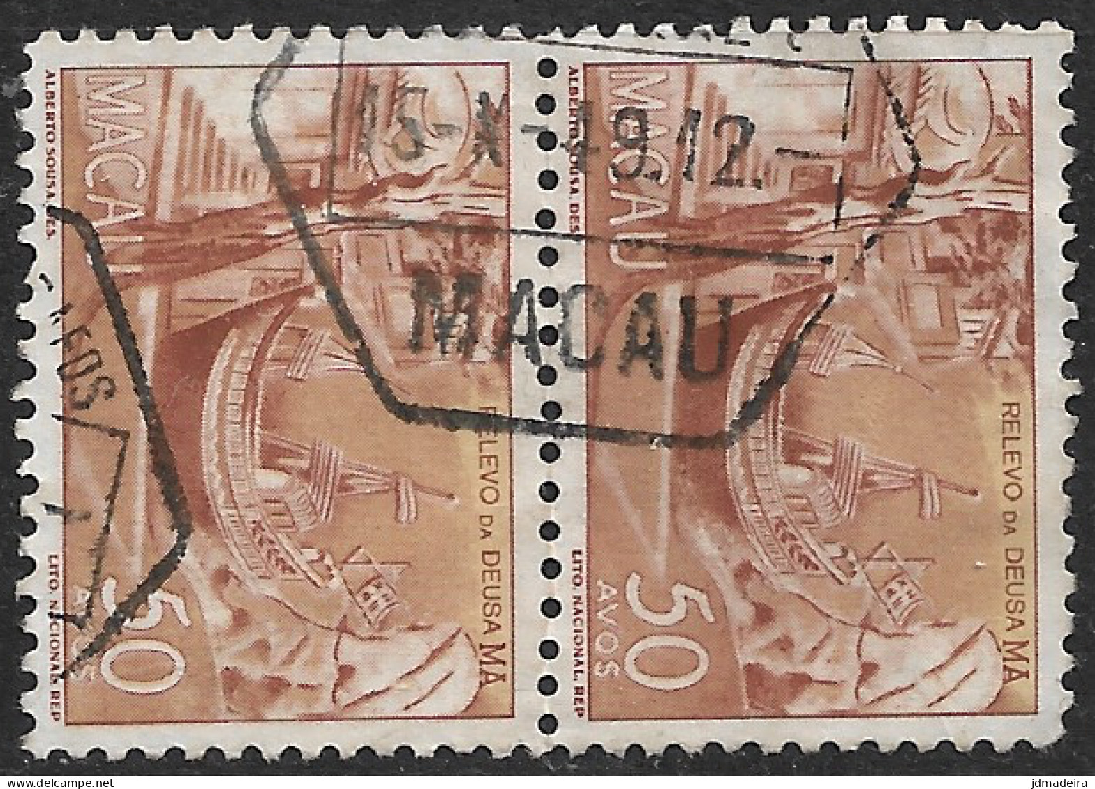 Macao Macau – 1948 Local Views 50 Avos Pair Of Used Stamps - Oblitérés