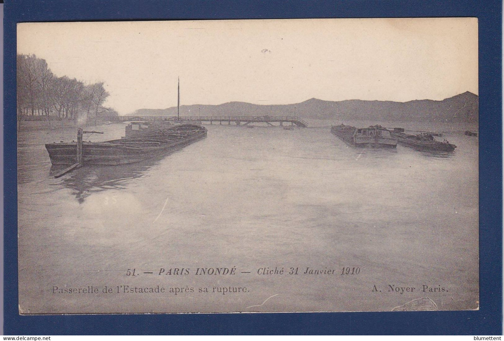 CPA 1 Euro [75] Paris > Inondations De 1910 Prix De Départ 1 Euro Non Circulée Péniche - Paris Flood, 1910