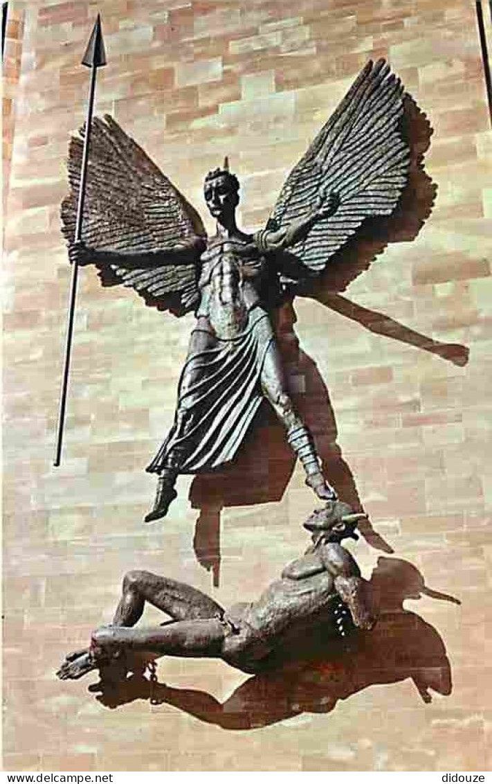 Royaume Uni - Coventry - Cathedral - St Michael And The Devil By Epstein - CPM - UK - Voir Scans Recto-Verso - Coventry