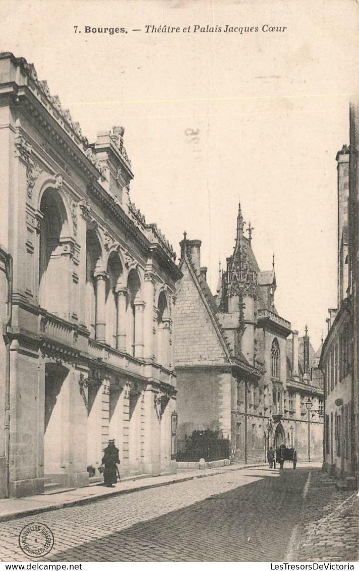 FRANCE - Bourges - Vue Panoramique - Théâtre Et Palais Jacques Cœur - Vue De L'extérieur - Carte Postale Ancienne - Bourges