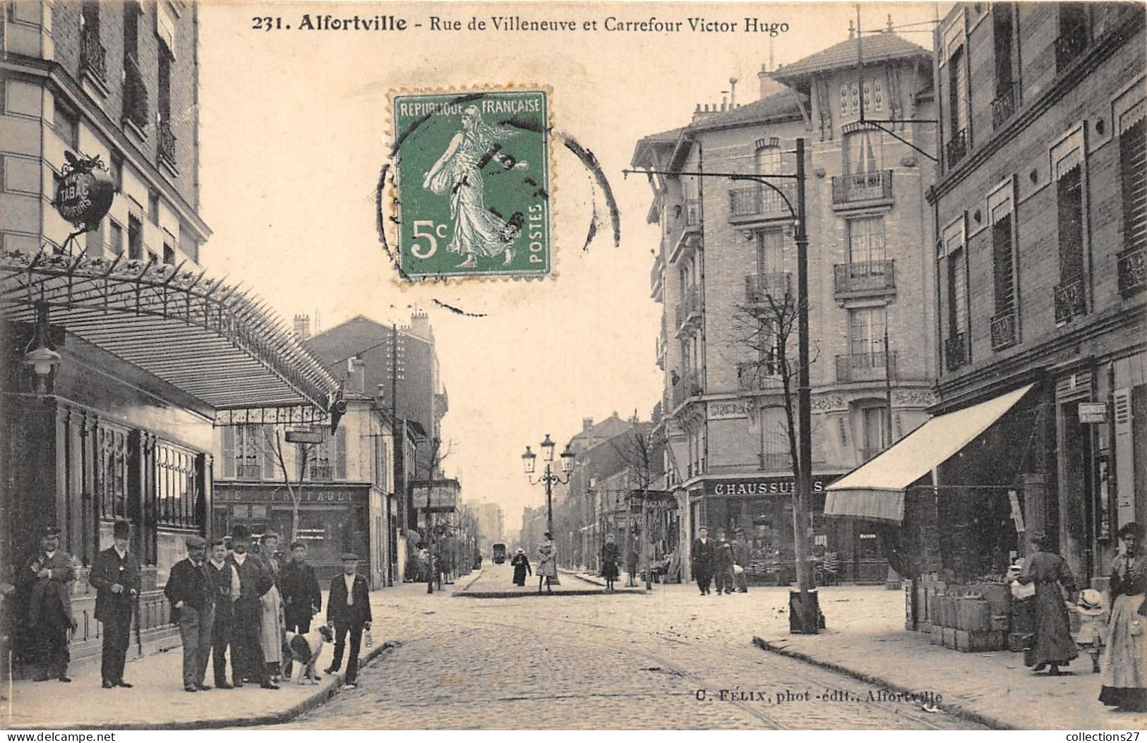 94-ALFORVILLE- RUE DE VILLENEUVE ET CARREFOUR VICTOR-HUGO - Alfortville