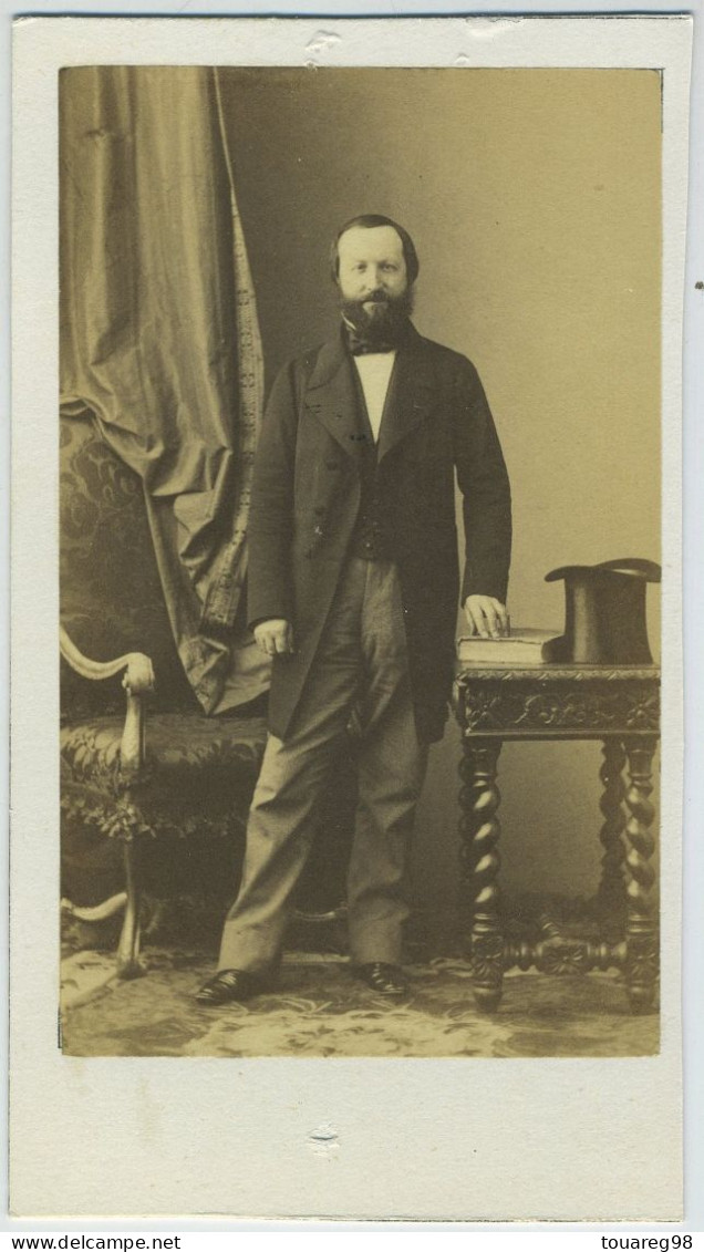 CDV 1862. Monsieur De Nougarède En Pose Par Disdéri à Paris. Noblesse. - Alte (vor 1900)