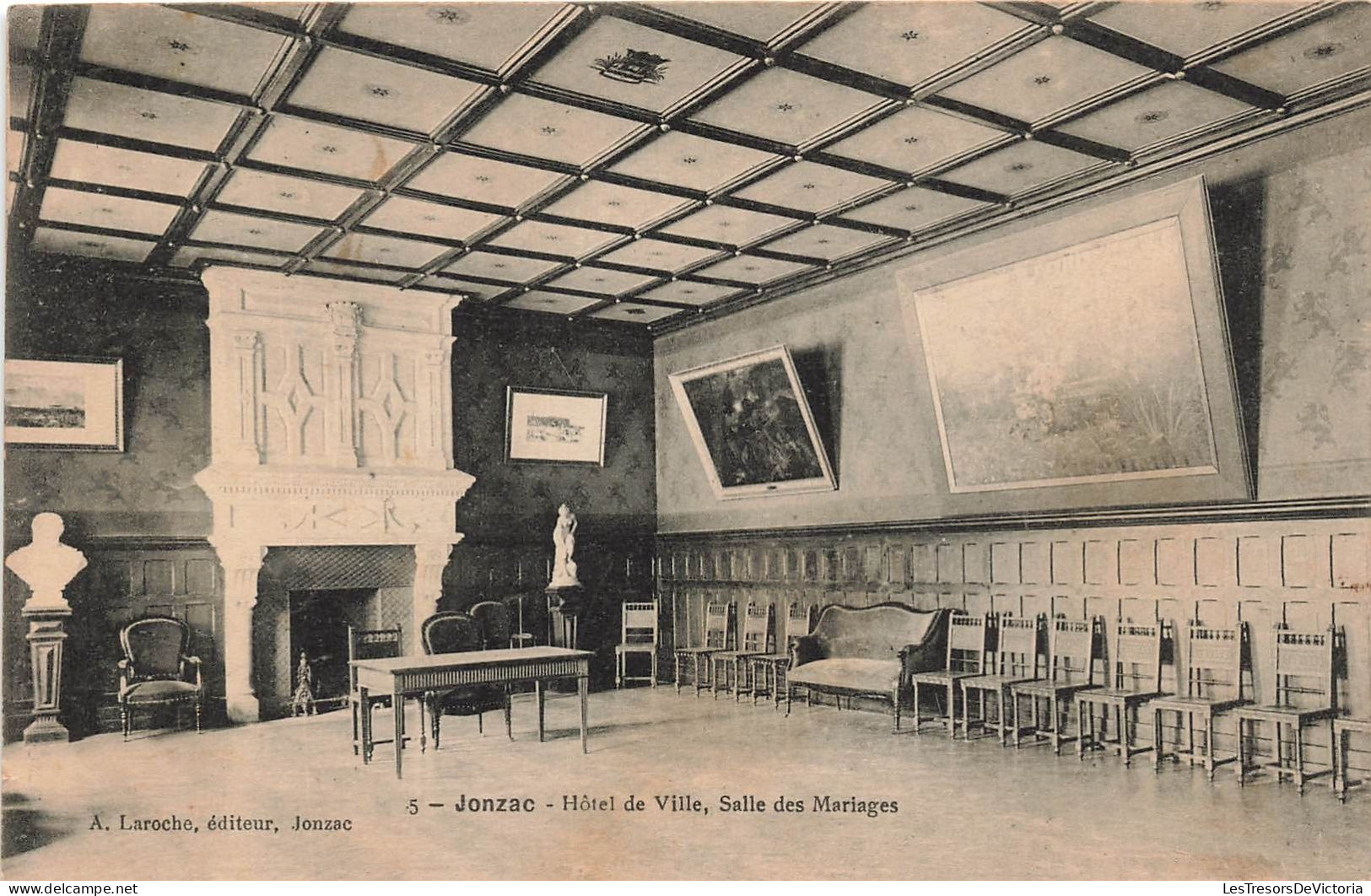 FRANCE - Jonzac - Vue à L'intérieur De L'hôtel De Ville - Salle Des Mariages - Carte Postale Ancienne - Jonzac
