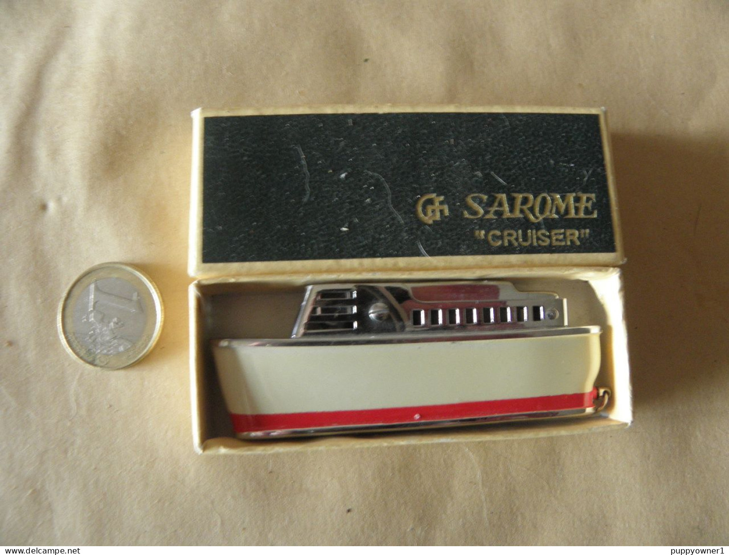 Vintage Briquet à Essence SAROME "CRUISER" Avec Boite Jamais Utilisé - Autres & Non Classés