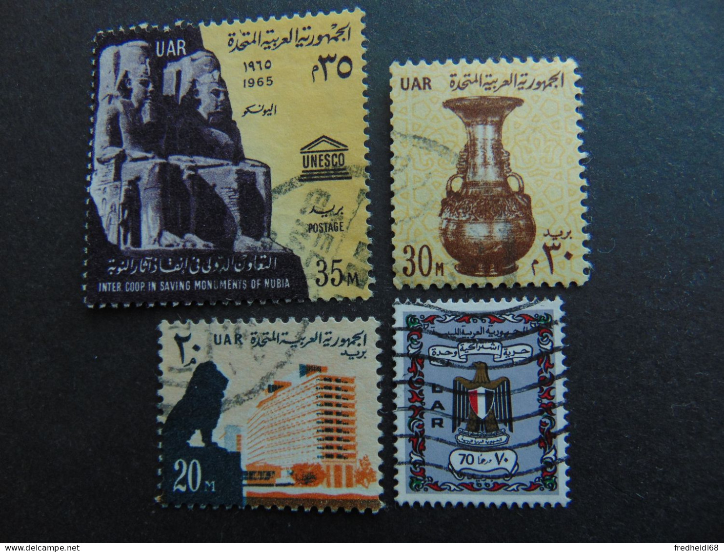 Très Beau Petit Lot De Timbres Oblitérés - Ver. Arab. Emirate