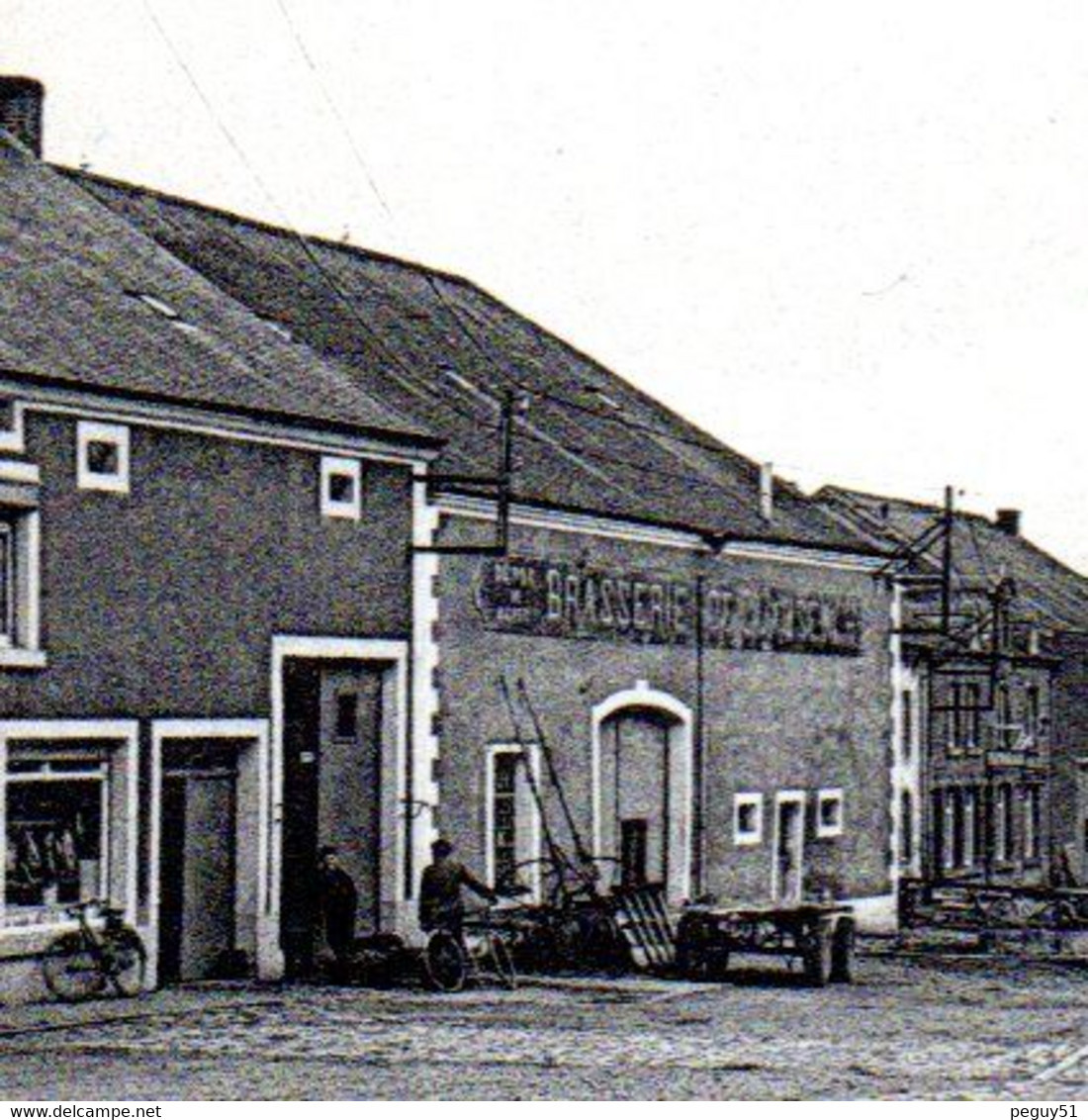 Halanzy (Aubange). Carrefour De Rachecourt. Brasserie, Dépôt De Bières.  Armurerie Amorand-Genaud - Aubange