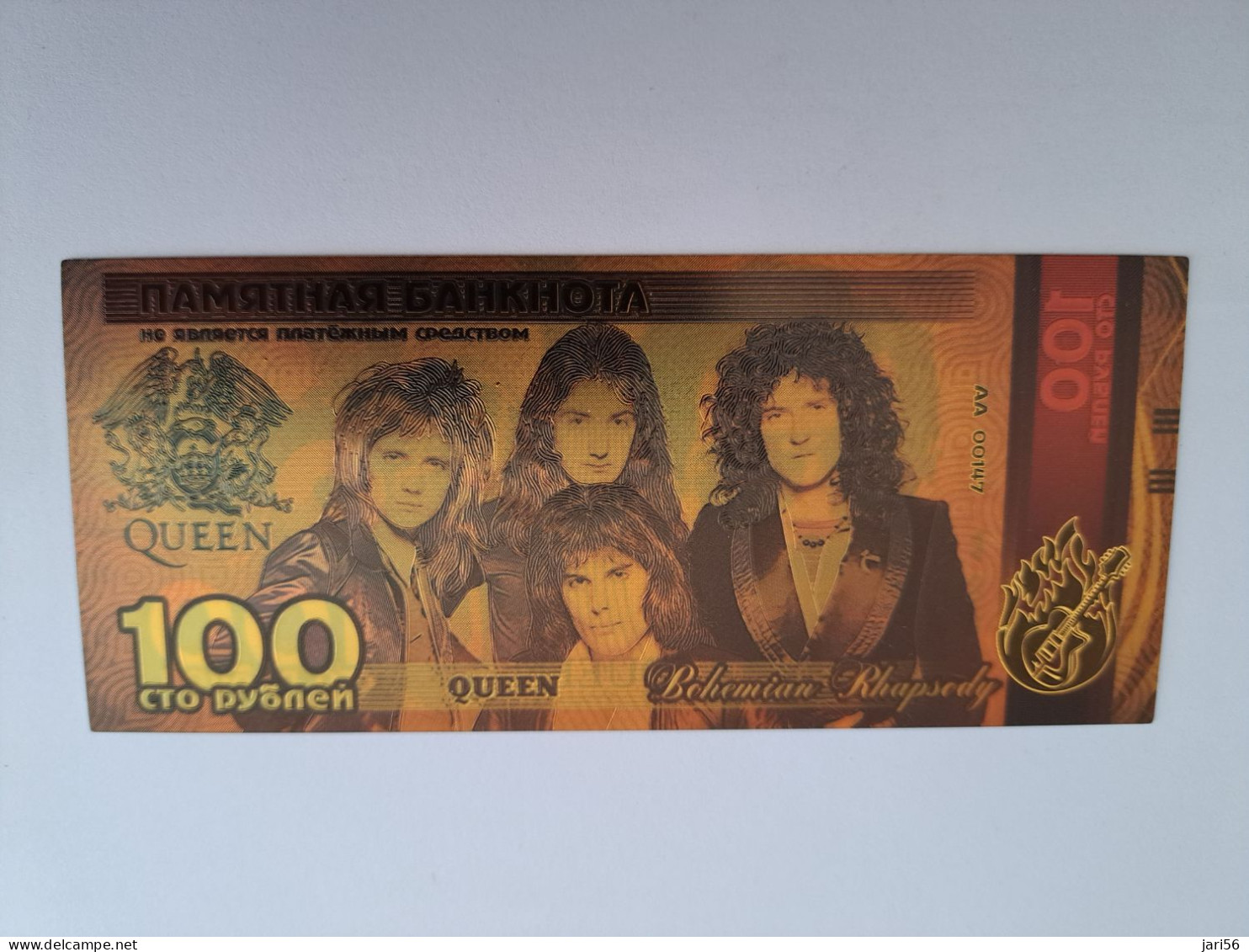 BANKNOTE / GOLDFOIL BILJET/  RUSSIA 100 ROEBEL/ FREDDY MERCURY/ QUEEN !!/ SOUVENIR BILJET / UNC ** Goldfoil 035 ** - Andere & Zonder Classificatie