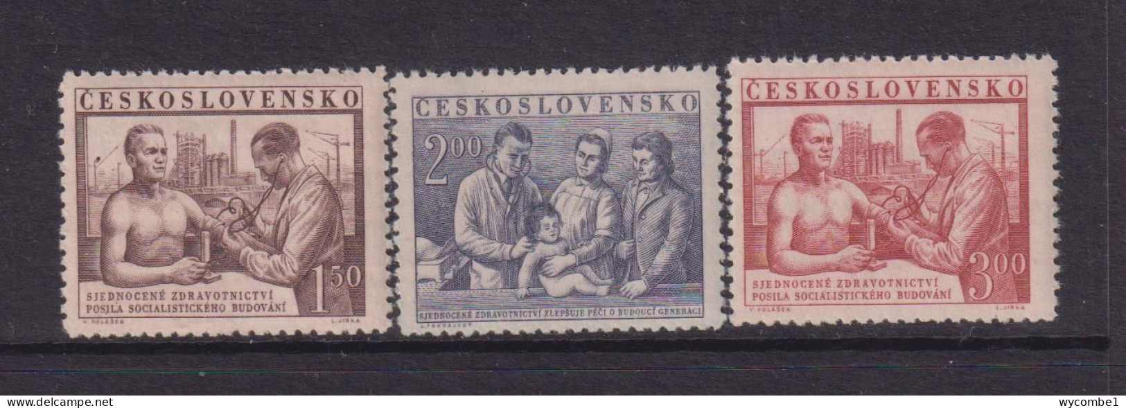 CZECHOSLOVAKIA  - 1952  National Health Service Set   Never Hinged Mint - Neufs