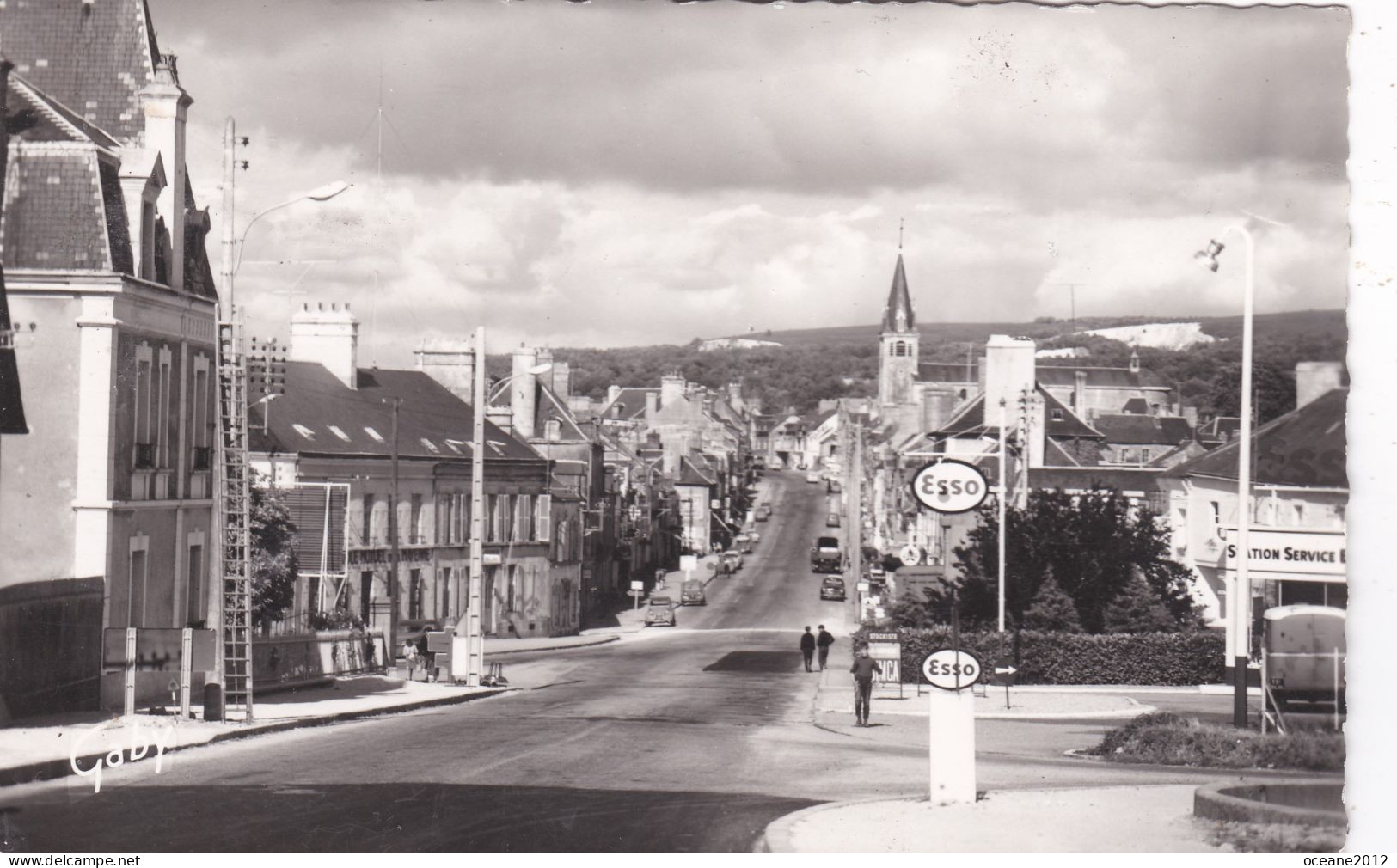 [53] Mayenne . Pre En Pail. Rue Aristide Briand. Station ESSO - Pre En Pail