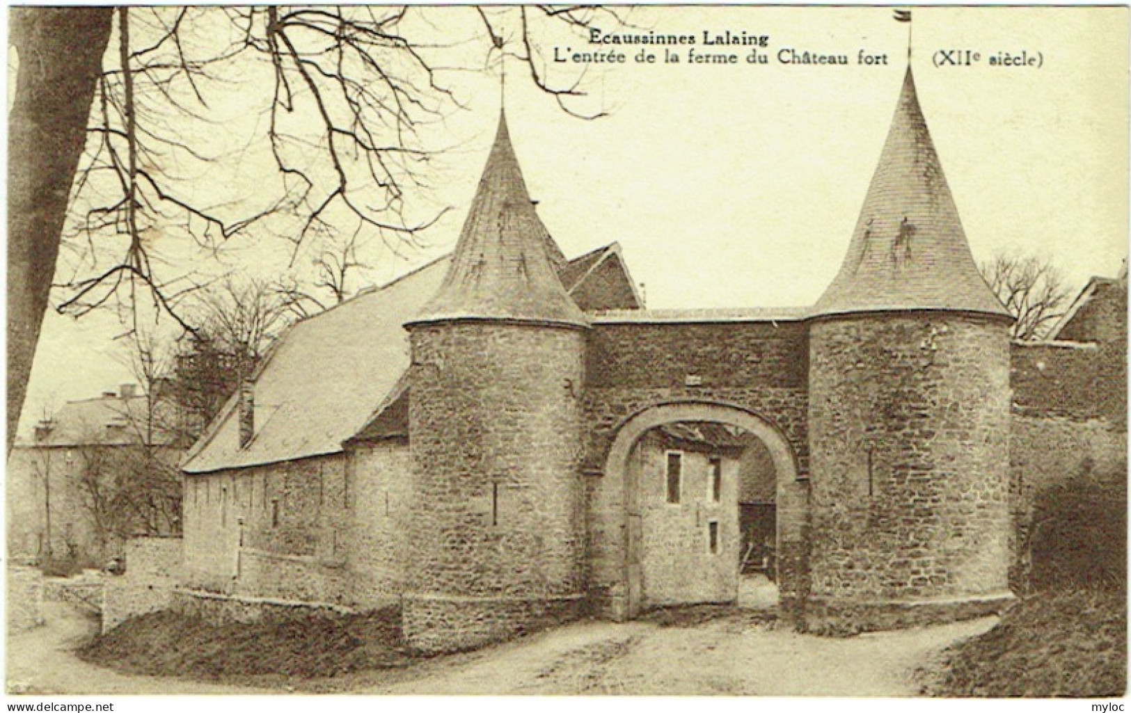Ecaussinnes-Lalaing. Entrée De La Ferme Du Château Fort. - Ecaussinnes