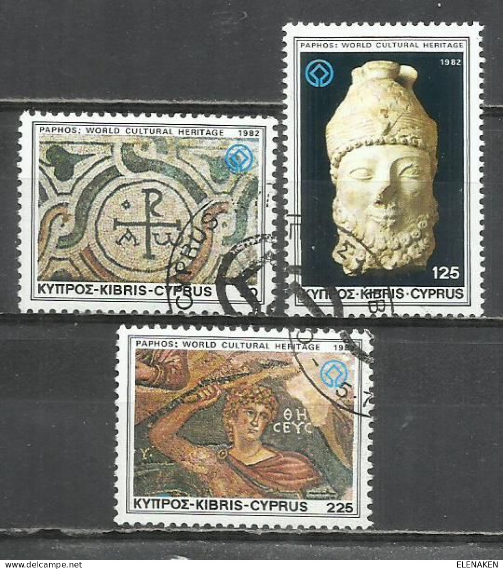 0586-SERIE COMPLETA CHIPRE 1982 Nº 563/565 ARQUEOLOGÍA ARTE ANTIGUEDADES - Usados