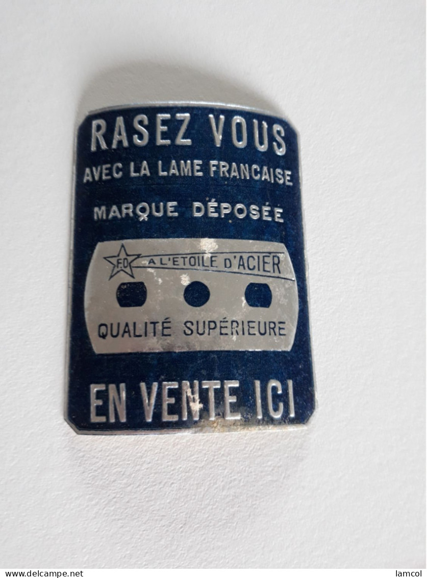 Etiquette Publicitaire Pour La Lame De Rasoir A L'ETOILE D'ACIER - Razor Blades