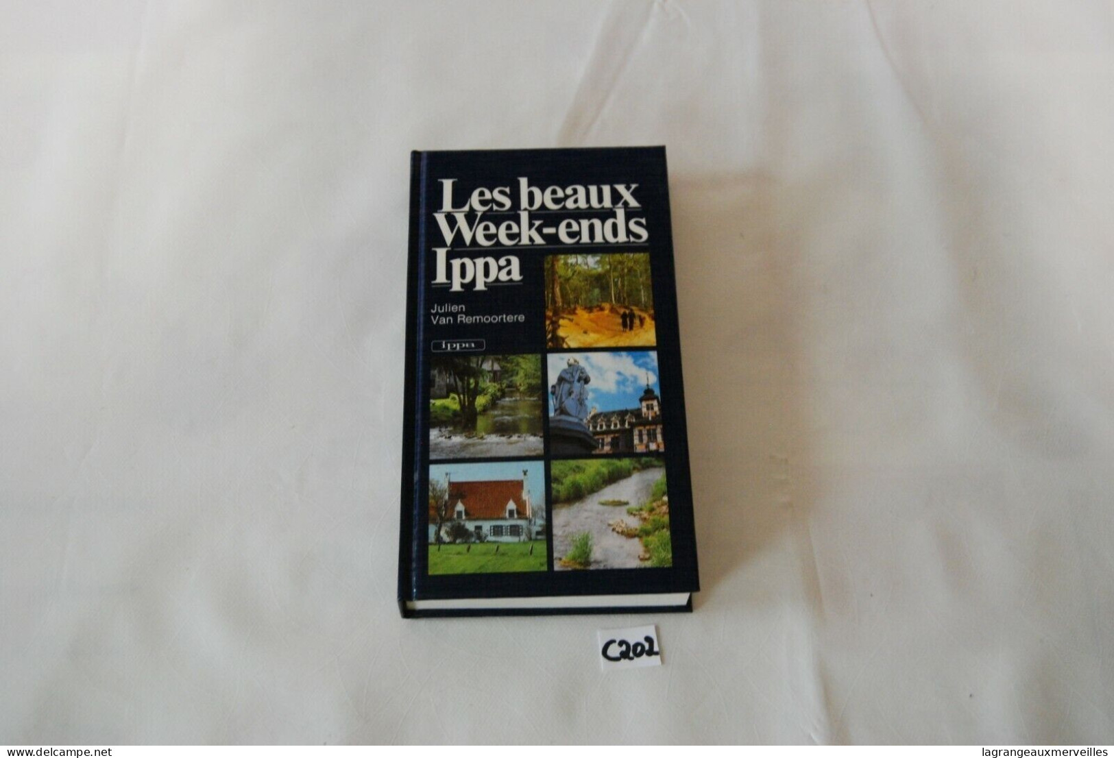 C202 Livre - Les Beaux Week-ends Ippa - Voyages