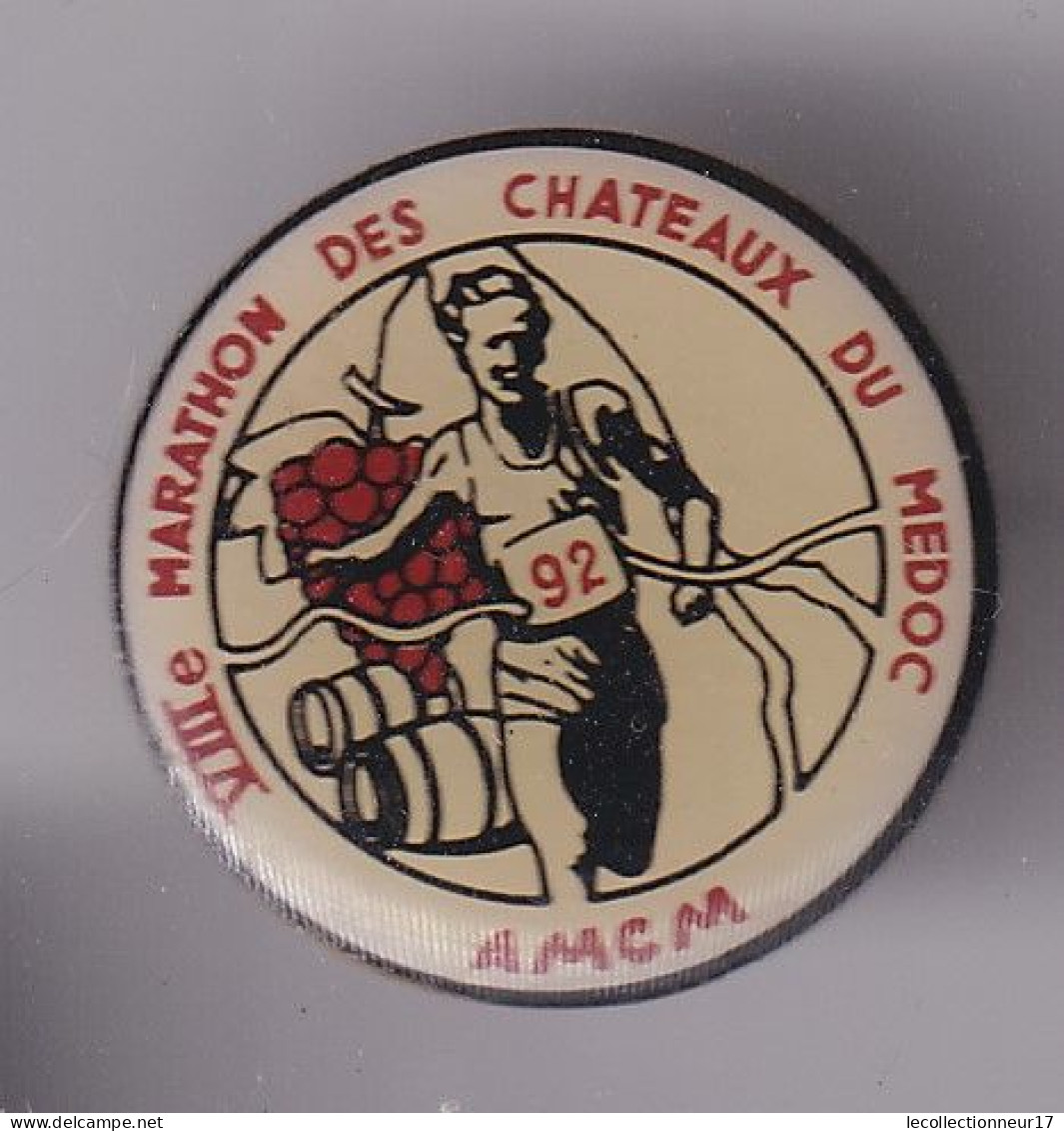 Pin's XIIIe Marathon Des Châteaux Du Médoc AMCM 92  Réf 8443 - Athletics